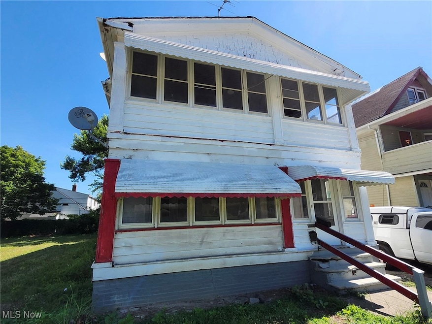 1639 Avalon Rd, Cleveland, OH 44112 - photo 1