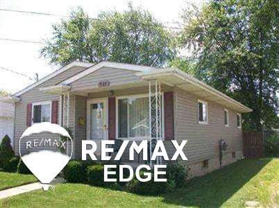 984 Barney Ave, Flint, MI 48503 - photo 1