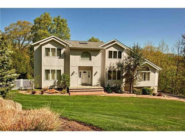 1 Pyngyp Rd, Stony Point, NY 10980 - photo 1