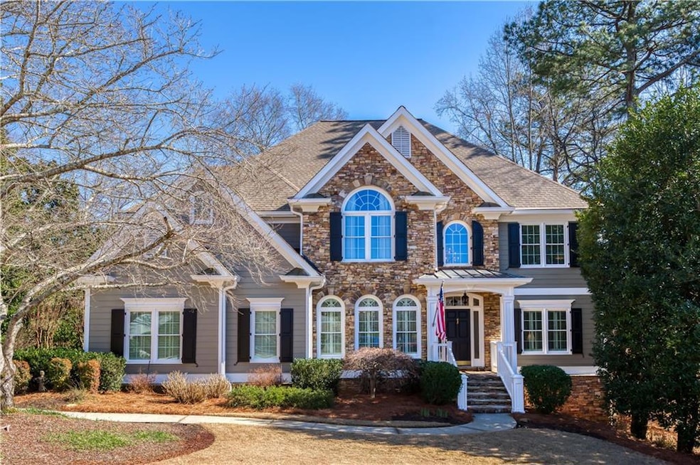 Charming Cape Cod on Cul De Sac