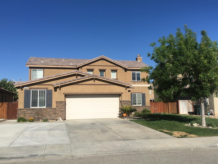 3308 Palm Frond St, Rosamond, CA 93560 - photo 1