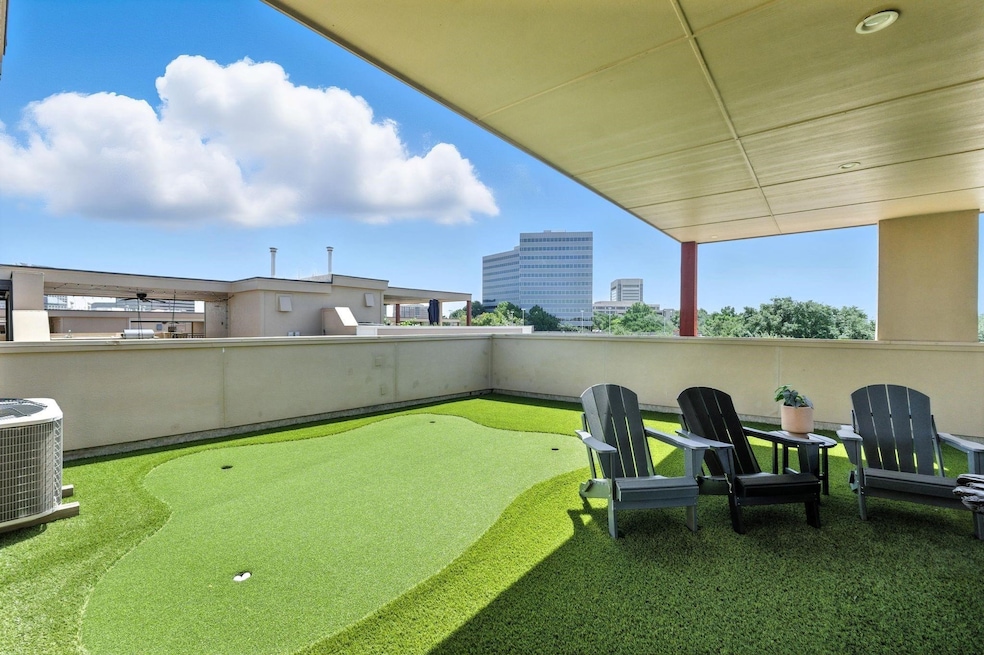 101 Decker Dr unit 301, Irving, TX 75062 - photo 1