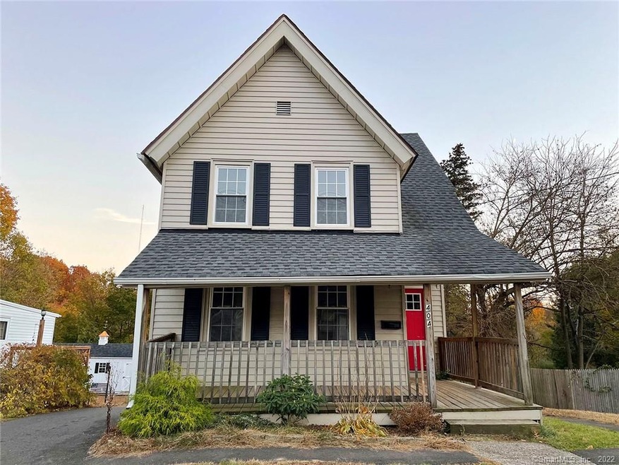 404 Pearl Lake Rd, Waterbury, CT 06706 - photo 1