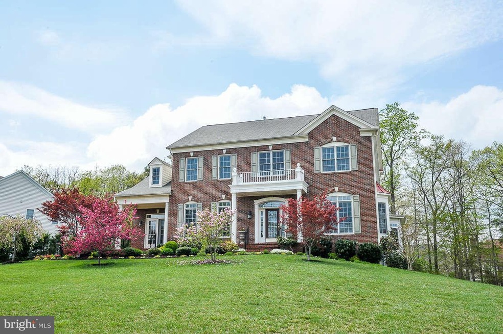 9040 Swans Creek Way, Lorton, VA 22079 - photo 1