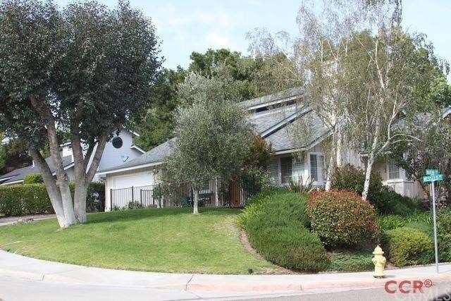 Situated nicely on corner lot and is within Temple