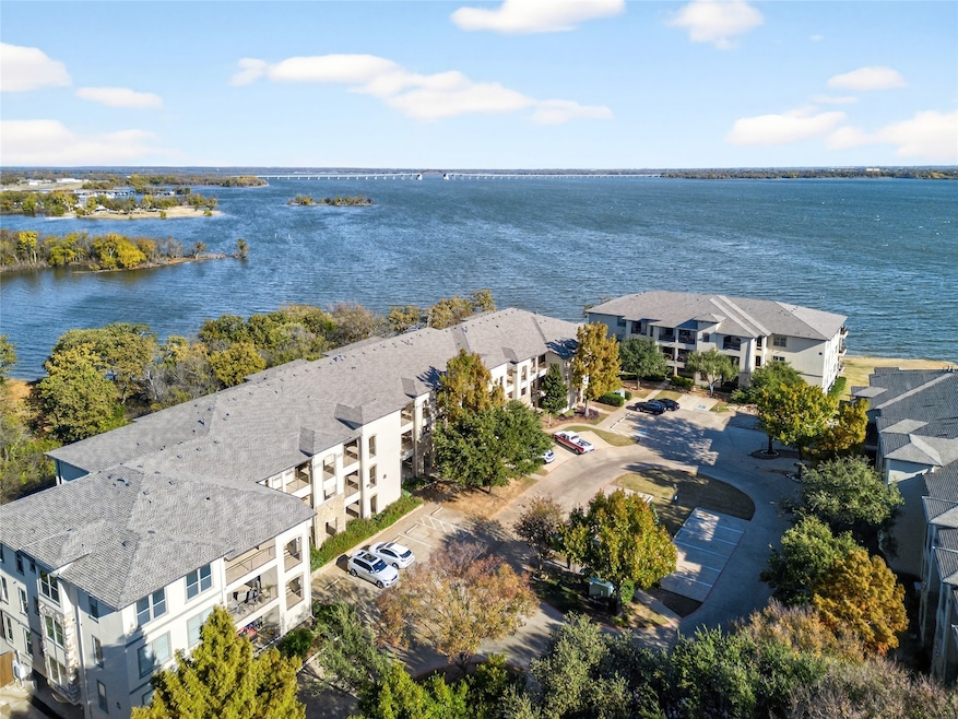500 Waters Edge Dr unit 235, Lake Dallas, TX 75065 - photo 1