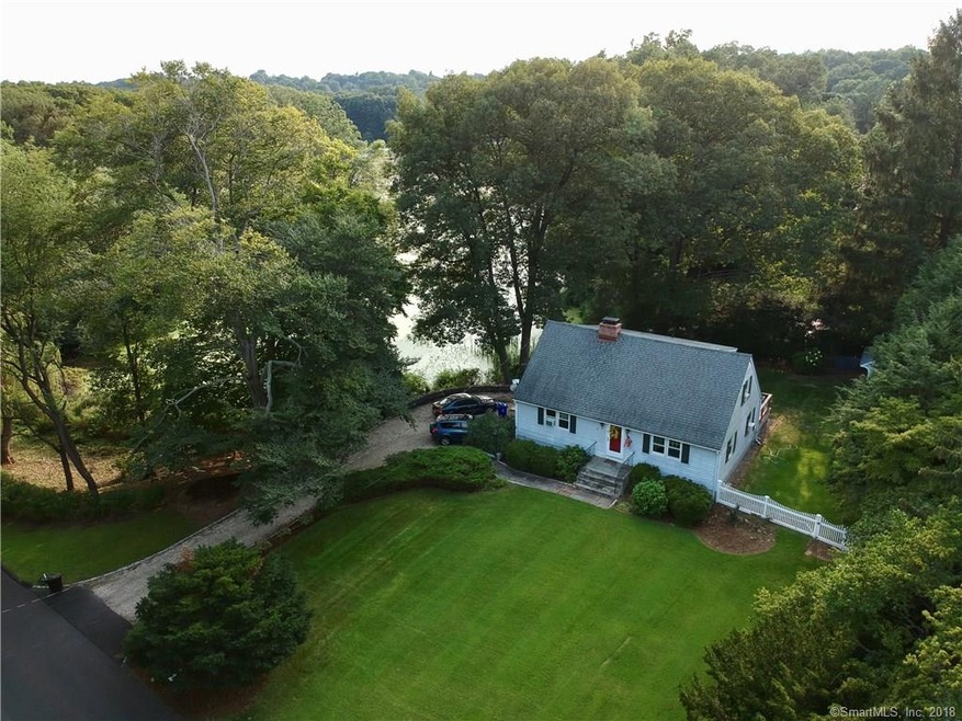 Welcome to 25 Stonybrook Road.  Fantastic 4 Bedroo