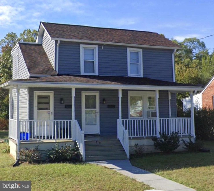 316 W 9th St unit A, Front Royal, VA 22630 - photo 1