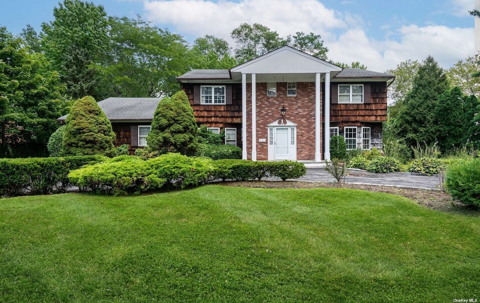 Sold $1,300,000 • Co-Listing Agent