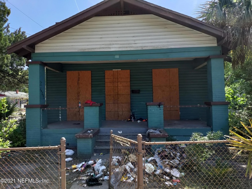 100 W 23 St 32206 Front (1)