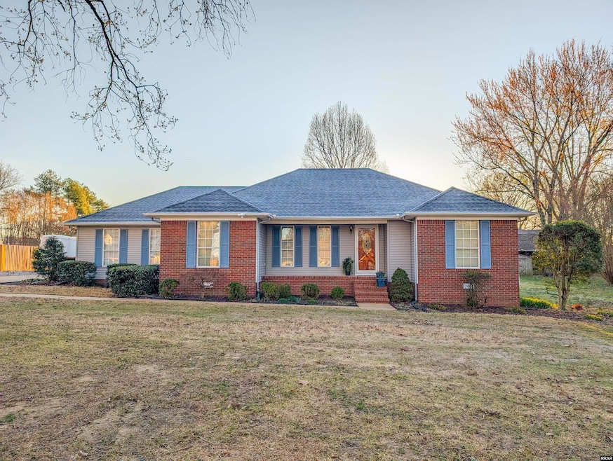 Sold $325,000