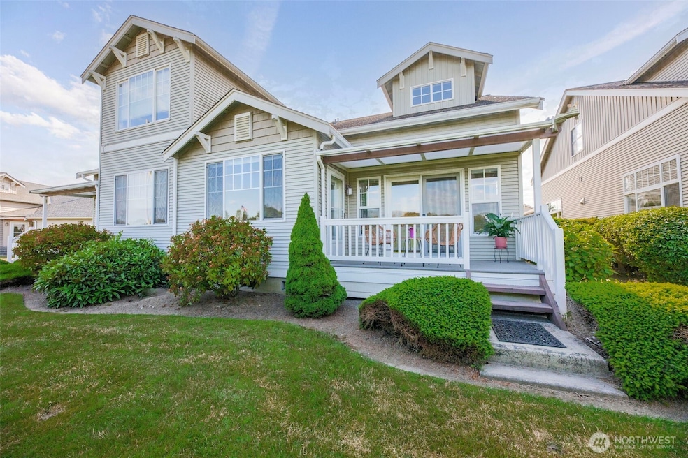 Pending $399,950 • Co-Listing Agent