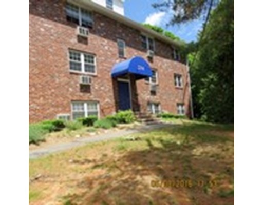 234 Low St unit 8, Newburyport, MA 01950 - photo 1