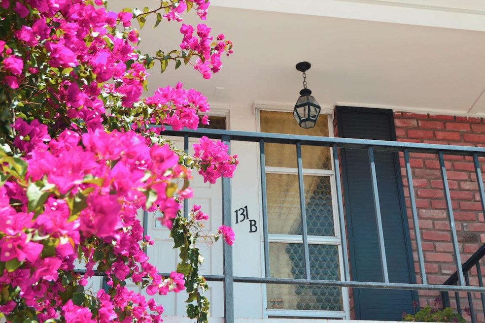 131B E Palm Ln, Phoenix, AZ 85004 - photo 1