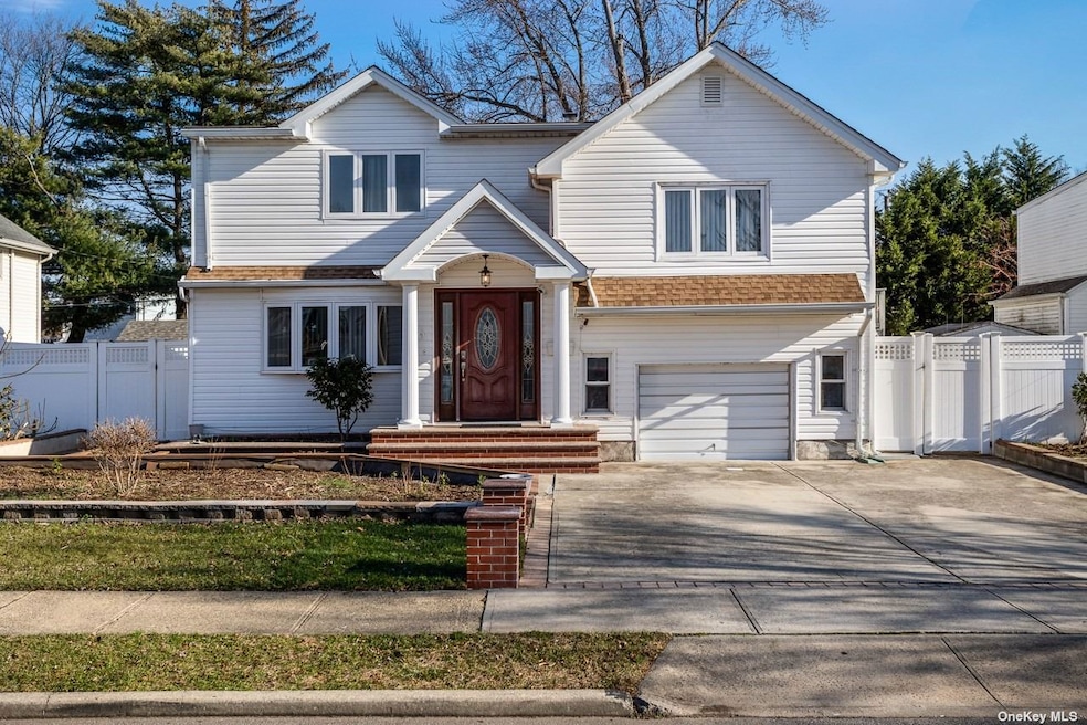 Sold $770,000 • Co-Listing Agent