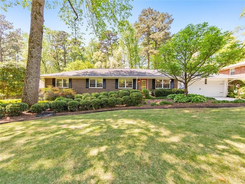 657 Counsel Dr NE, Marietta, GA 30068 - photo 1
