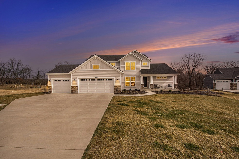 12219 Harvest Home Dr SE, Lowell, MI 49331 - photo 1