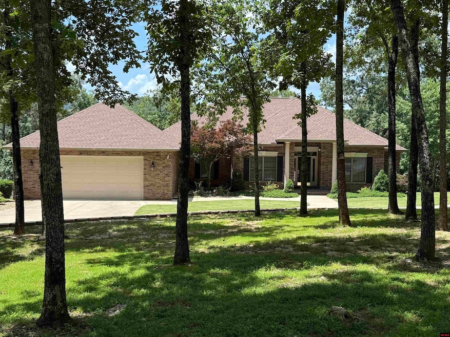 Sold $825,000