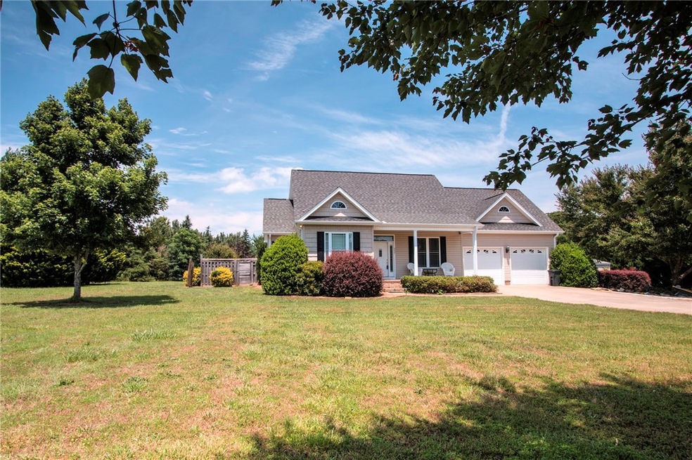 337 Winstead Rd, West Union, SC 29696 - photo 1