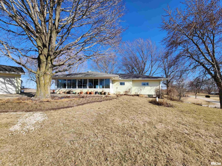 11700 300th St N, Hillsdale, IL 61257 - photo 1