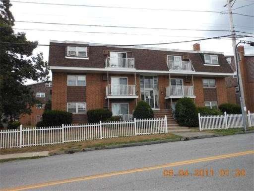 86 Beacon St unit 2, Lawrence, MA 01843 - photo 1