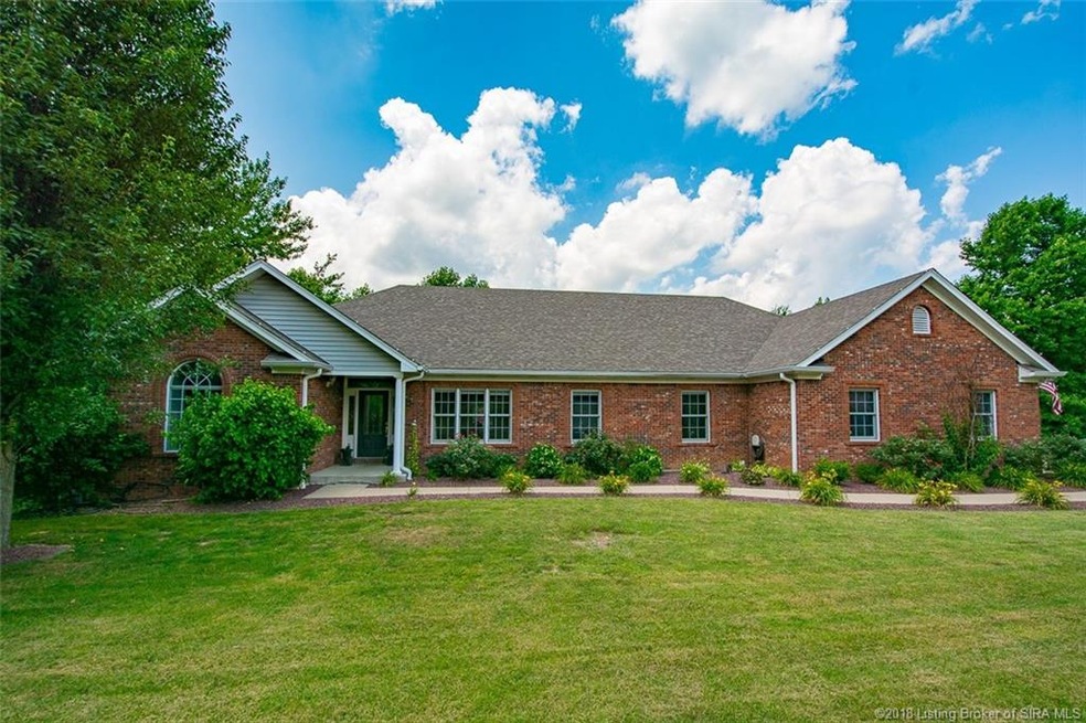 6008 Bent Tree Ct, Floyds Knobs, IN 47119 - photo 1