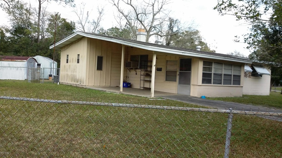 3717 Frye Ave W, Jacksonville, FL 32210 - photo 1