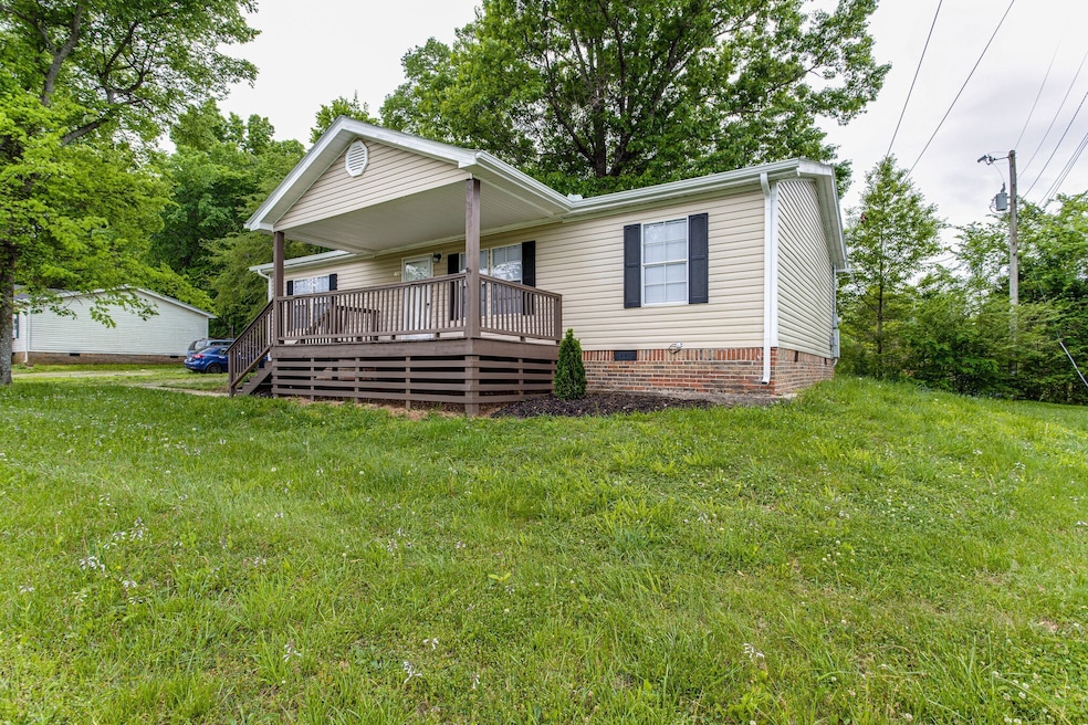 106 Tanner Cir, Shelbyville, TN 37160 - photo 1