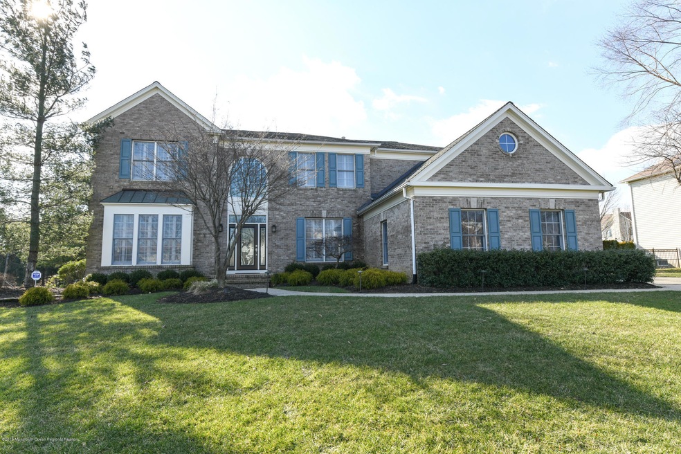 6 Crape Myrtle Dr, Holmdel, NJ 07733 - photo 1