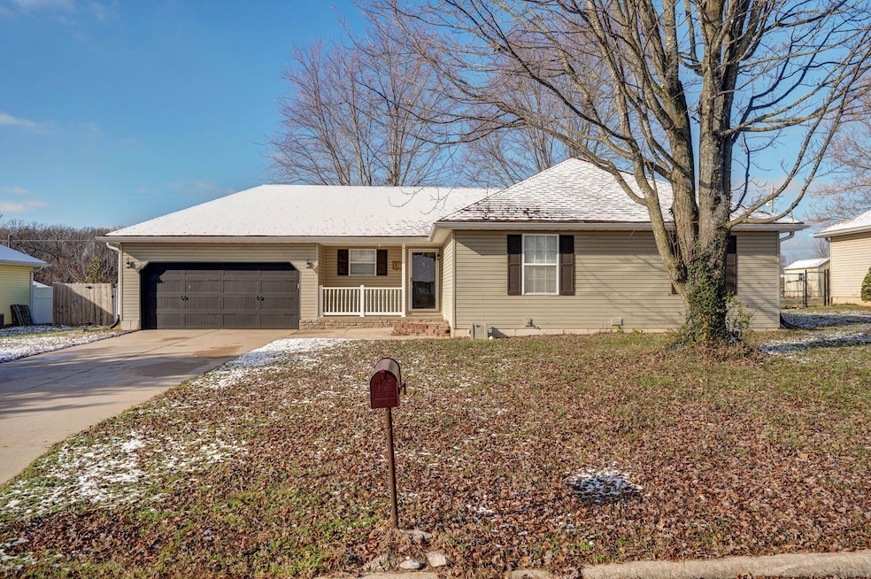 1363 S Concordia Ave, Republic, MO 65738 - photo 1