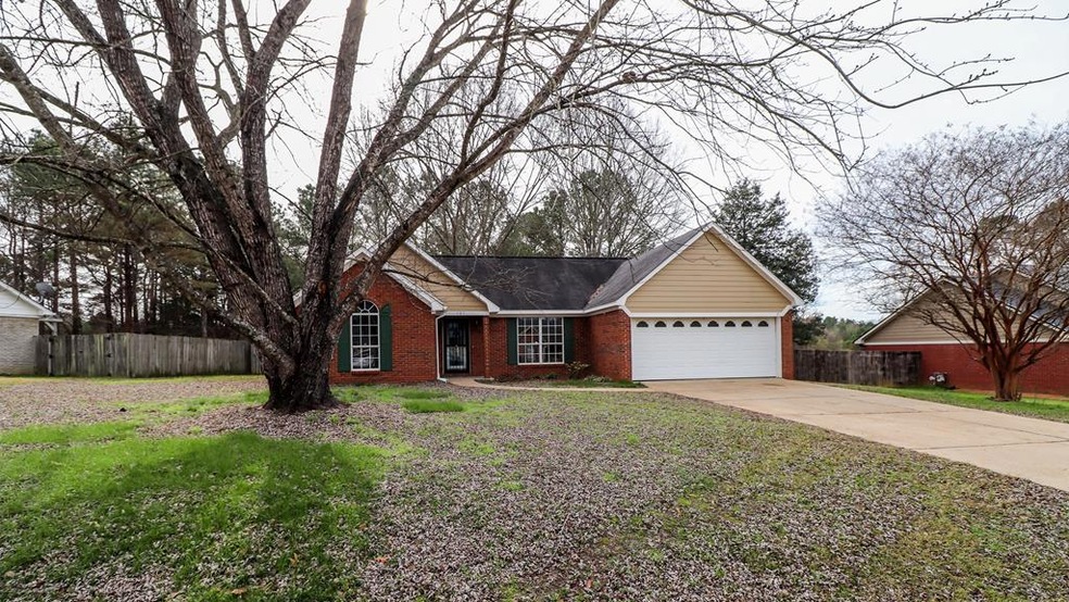 705 Deerfield Dr, Oxford, MS 38655 - photo 1