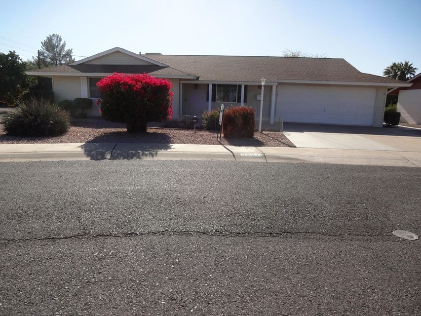 9921 W Hope Cir S, Sun City, AZ 85351 - photo 1