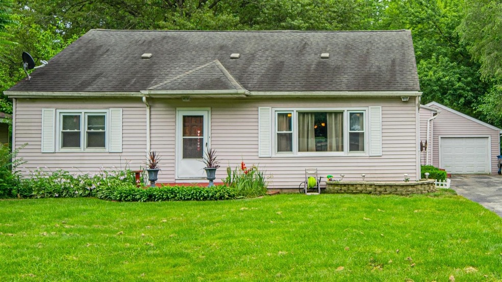 1741 E 46th Ct, Griffith, IN 46319 - photo 1