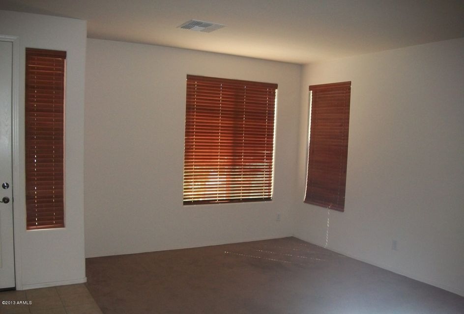 Living/Front Room