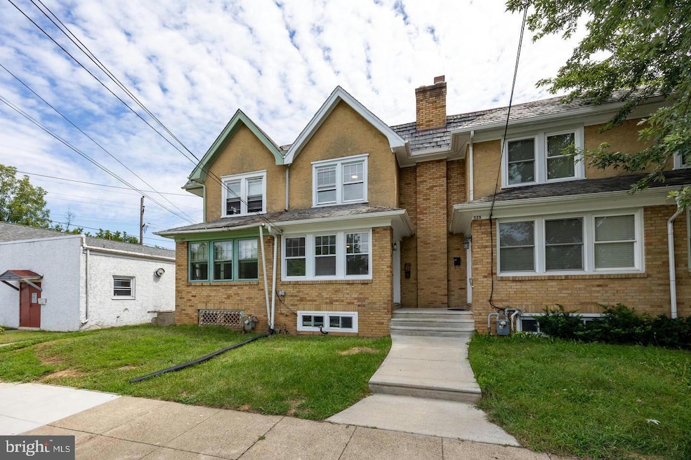 337 Stuart Ave, Downingtown, PA 19335 - photo 1