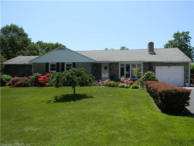 335 Upson Terrace, New Haven, CT 06512 - photo 1