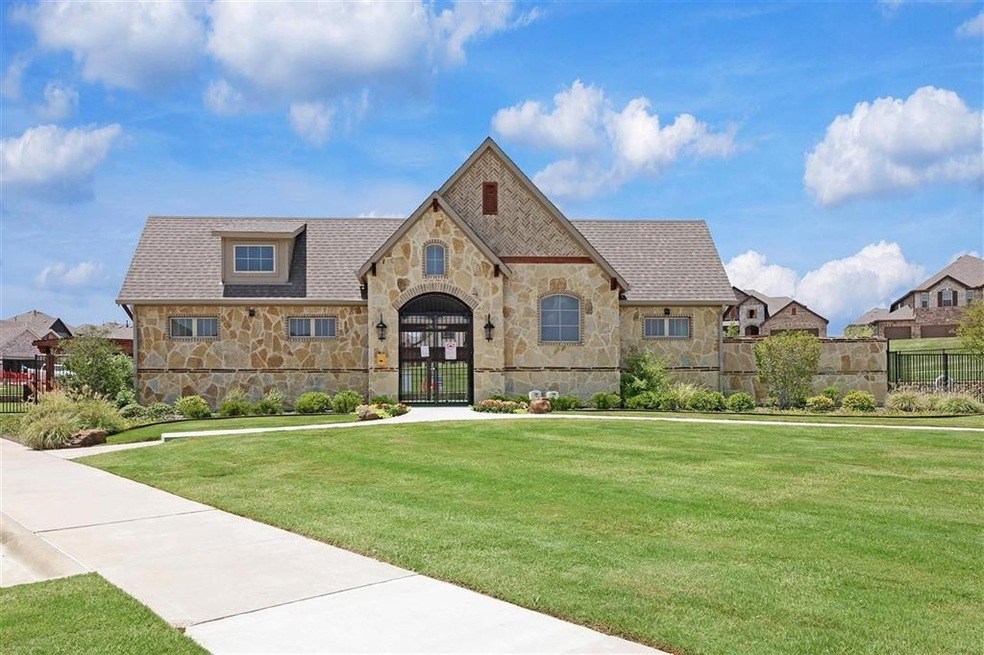 209 Oakcrest  Ammenity Center