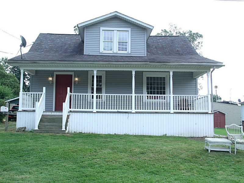 Exterior Front. Charming home!  Newer vinyl siding