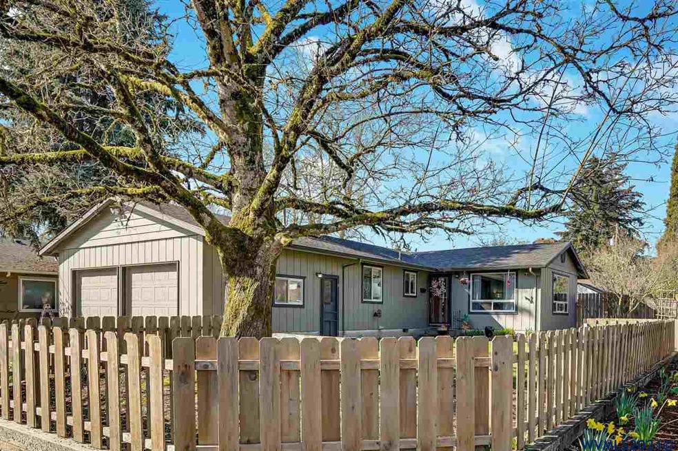 1310 Lawnridge St SW, Albany, OR 97321 - photo 1