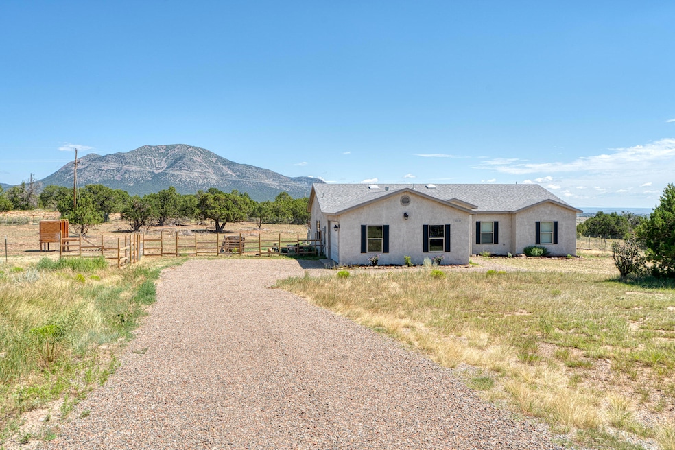 7 Majec Ct, Edgewood, NM 87015 - photo 1