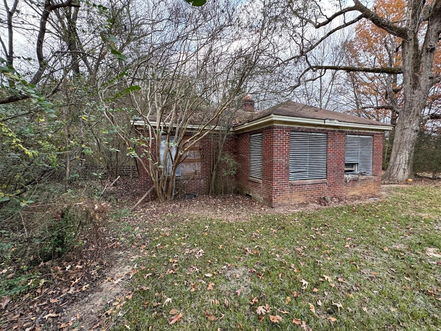 515 Mississippi 370, Baldwyn, MS 38824 - photo 1