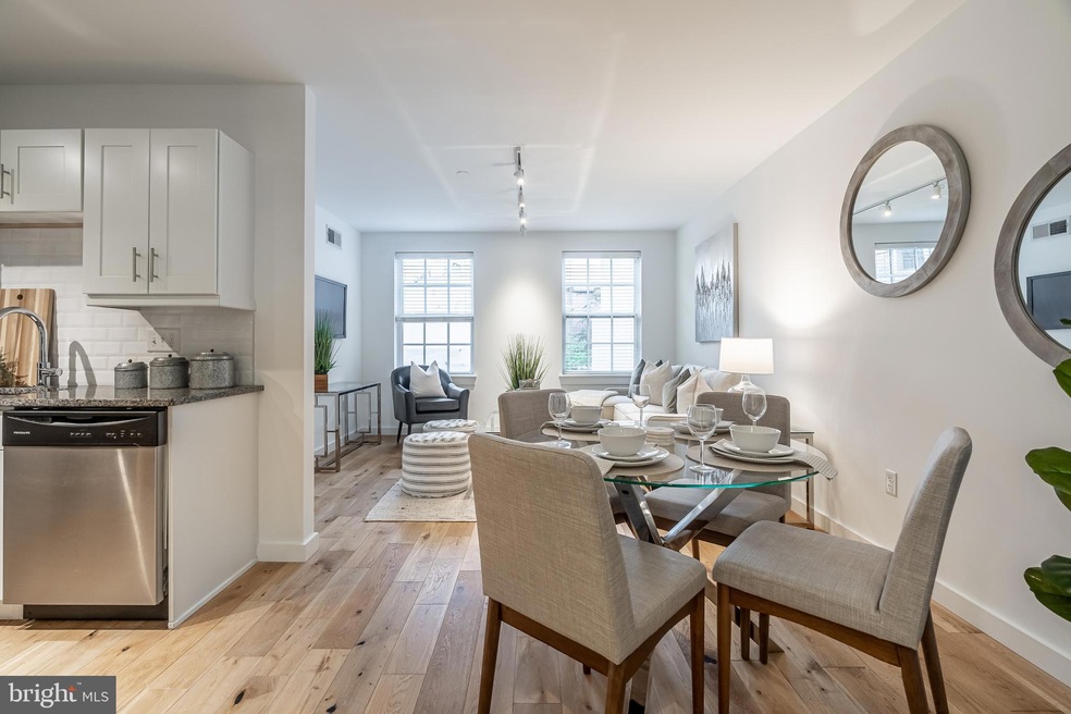 226 Church St unit 316, Philadelphia, PA 19106 - photo 1