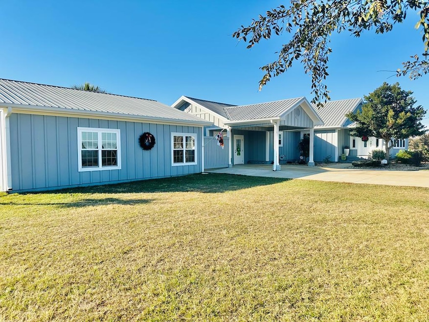 943 Whiddon Rd, Ashburn, GA 31714 - photo 1