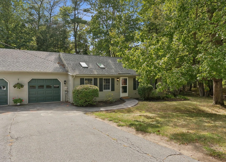 81 Gail Ln unit 81, Yarmouth, ME 04096 - photo 1