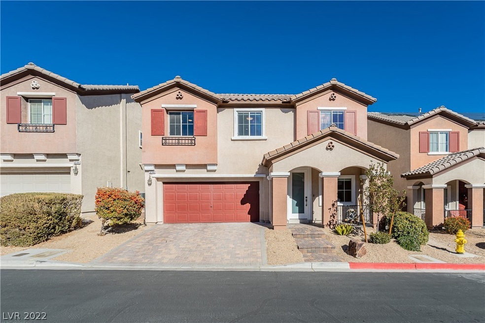 Beautiful 2-story home in the NW with 4 beds, 2.5