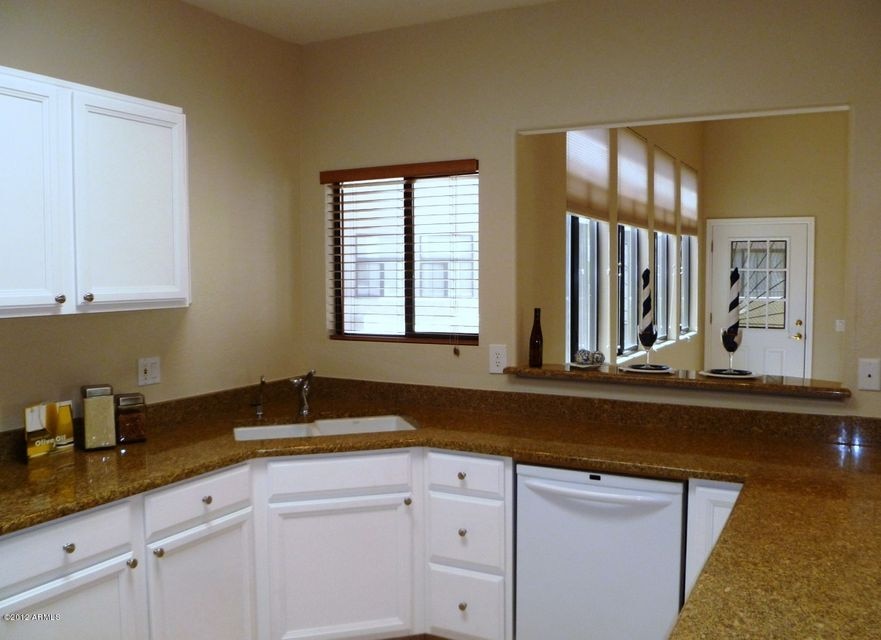 04-Kitchen