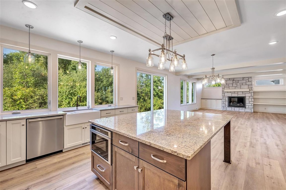 2012 Explorers Trail, Ledgeview, WI 54115 - photo 1