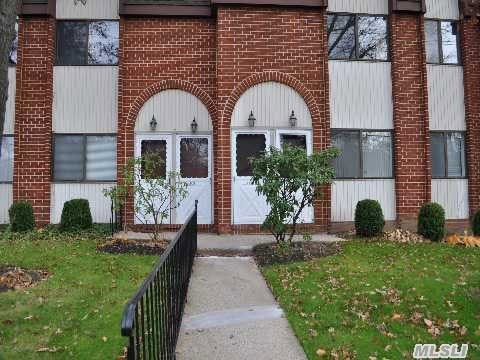 755R Chestnut St, Cedarhurst, NY 11516 - photo 1