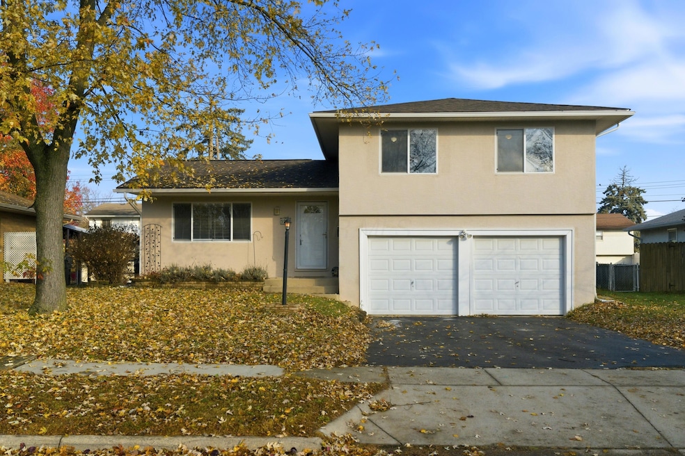 1268 Kildale Ct, Columbus, OH 43229 - photo 1