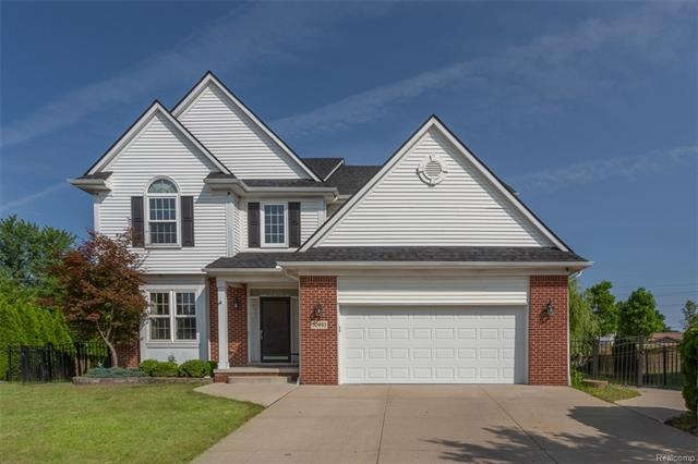 Bradmore_30993--Front-1.jpg
